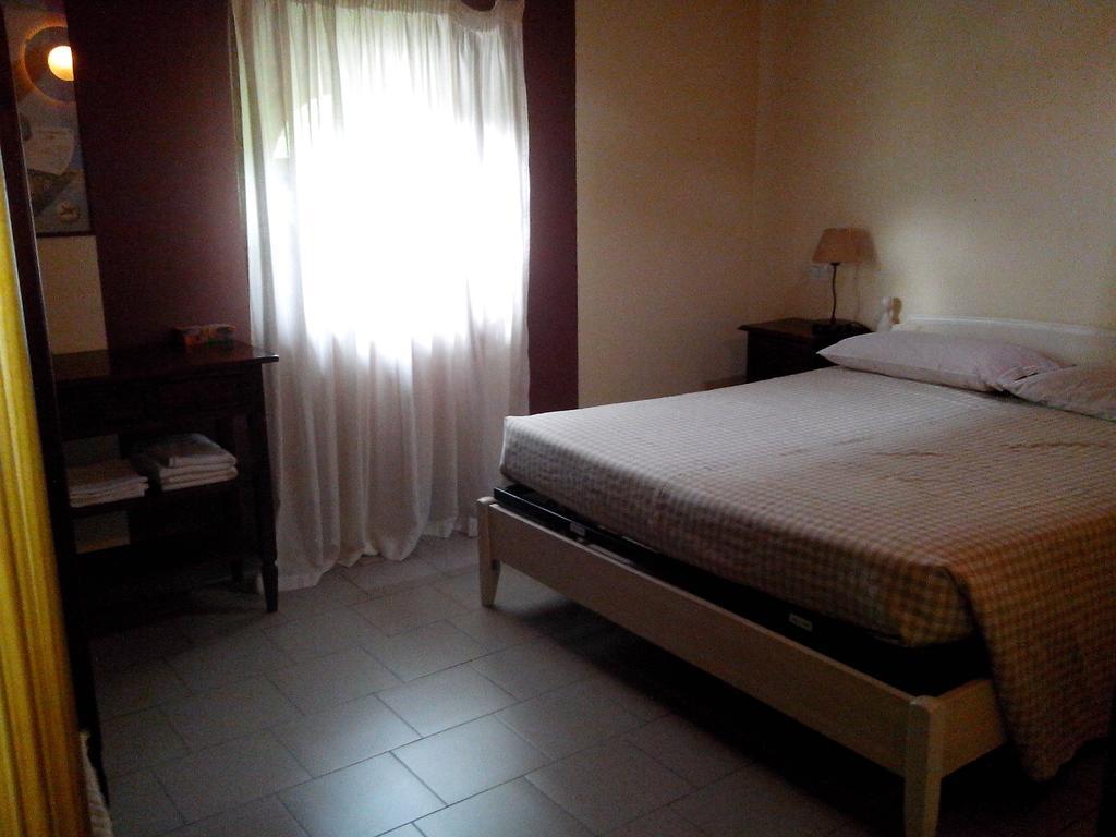 Locanda Del Sorriso Entracque Szoba fotó